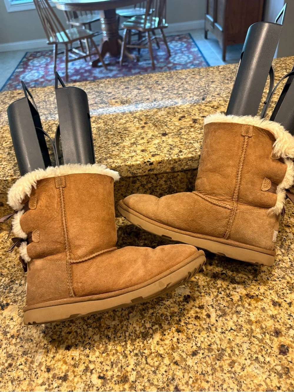 Women’s UGG Bailey Bow Boot In Chestnut Size 6